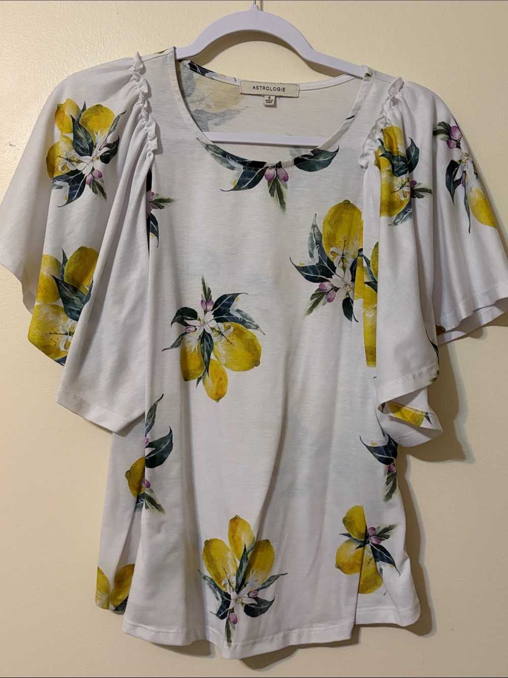 Astrologie Flutter Sleeve Lemon Print Blouse